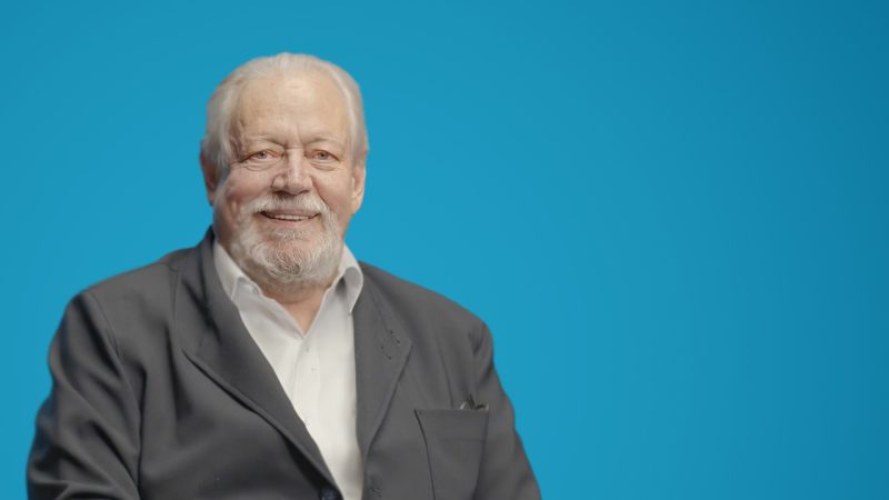 “La novela es como un matrimonio”