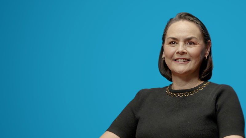 “Los pacientes nos enseñan mucho más que medicina”