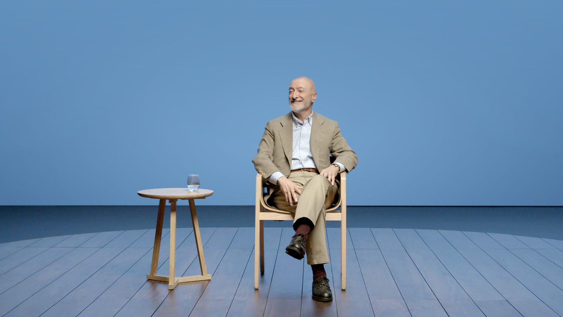 1920x1080-04-ARTURO PEREZ REVERTE