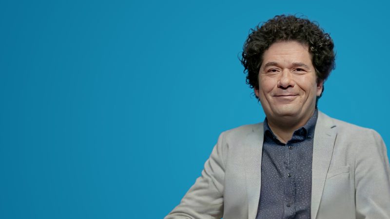 “El fútbol es parte de nuestra educación sentimental”